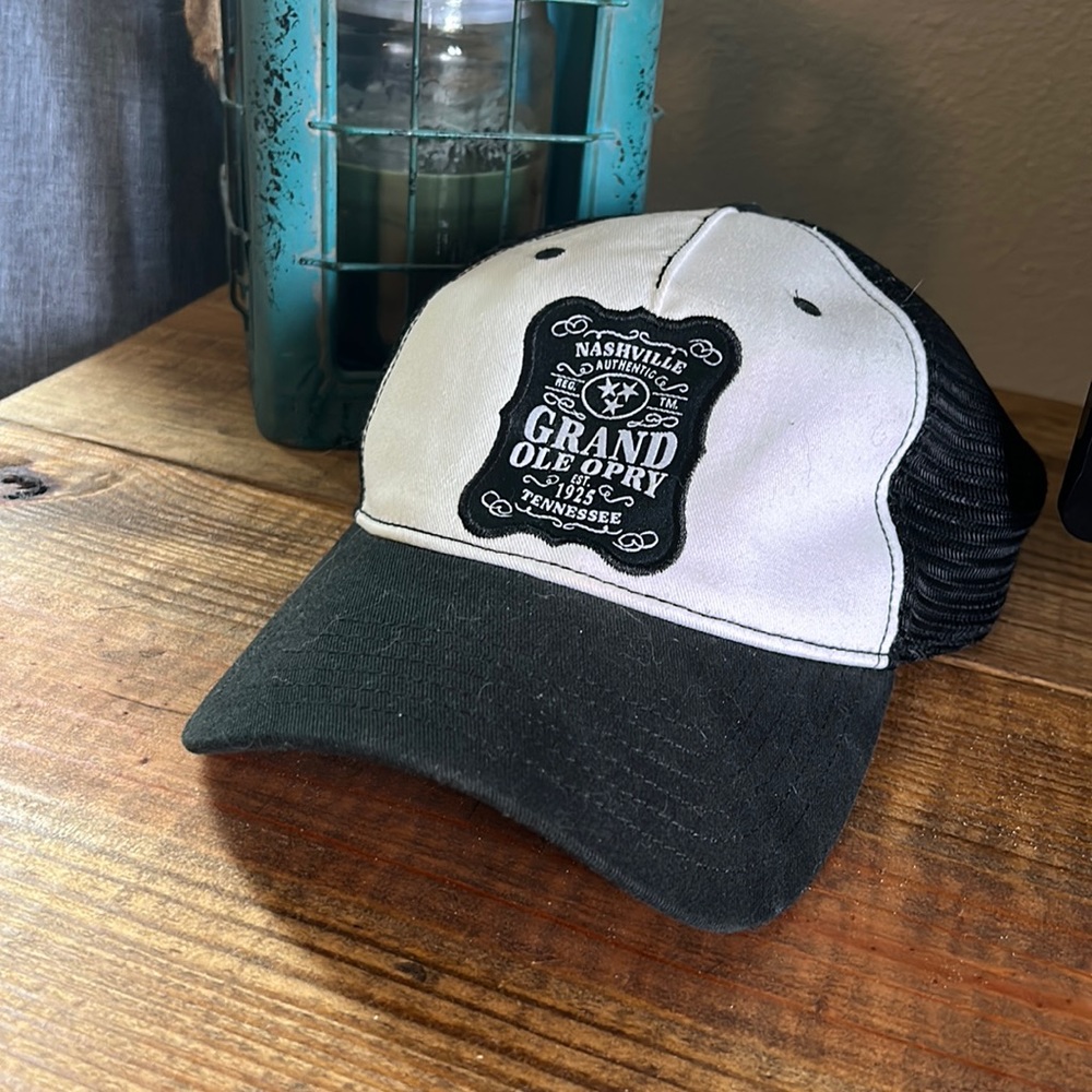 Grand Ole Opry Hat